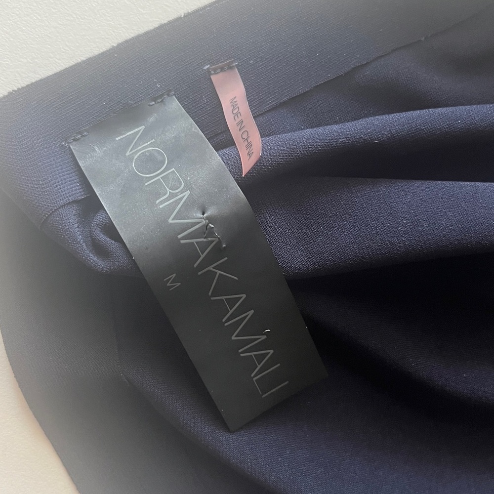 Norma Kamali Drop Asymmetric Shoulder A-line Long Navy Dress Size Medium - Picture 7 of 12